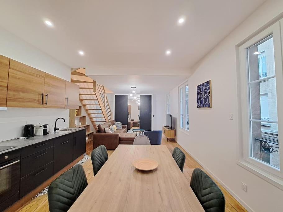 Апартаменты Antibes, Duplex Lumineux Реймс Экстерьер фото